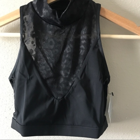 Victoria’s Secret Mock Neck Crop Top size XS New With Tags - Picture 9 of 12